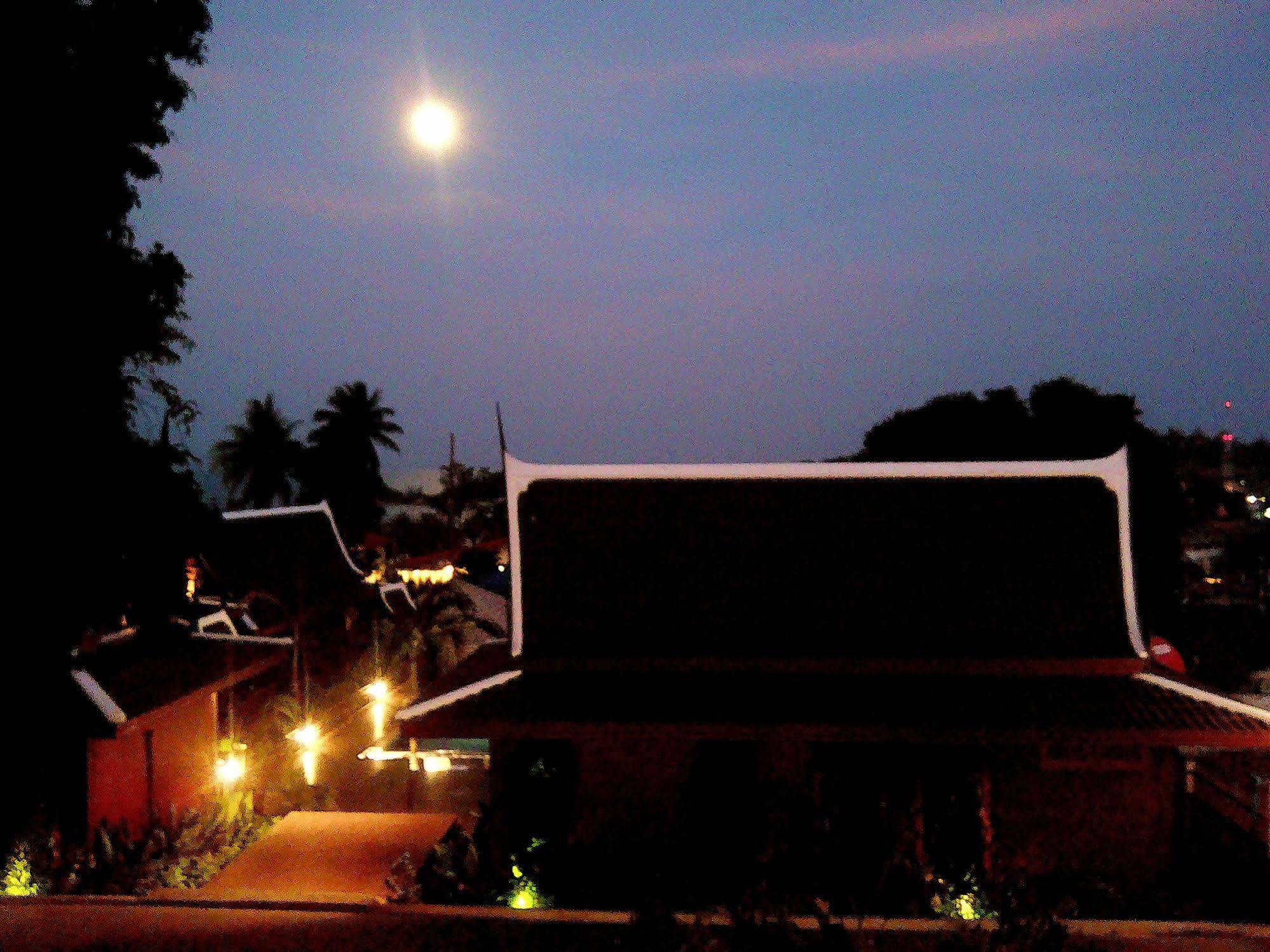 Kaya Mani Thai Villa Resort Choeng Mon Exterior photo